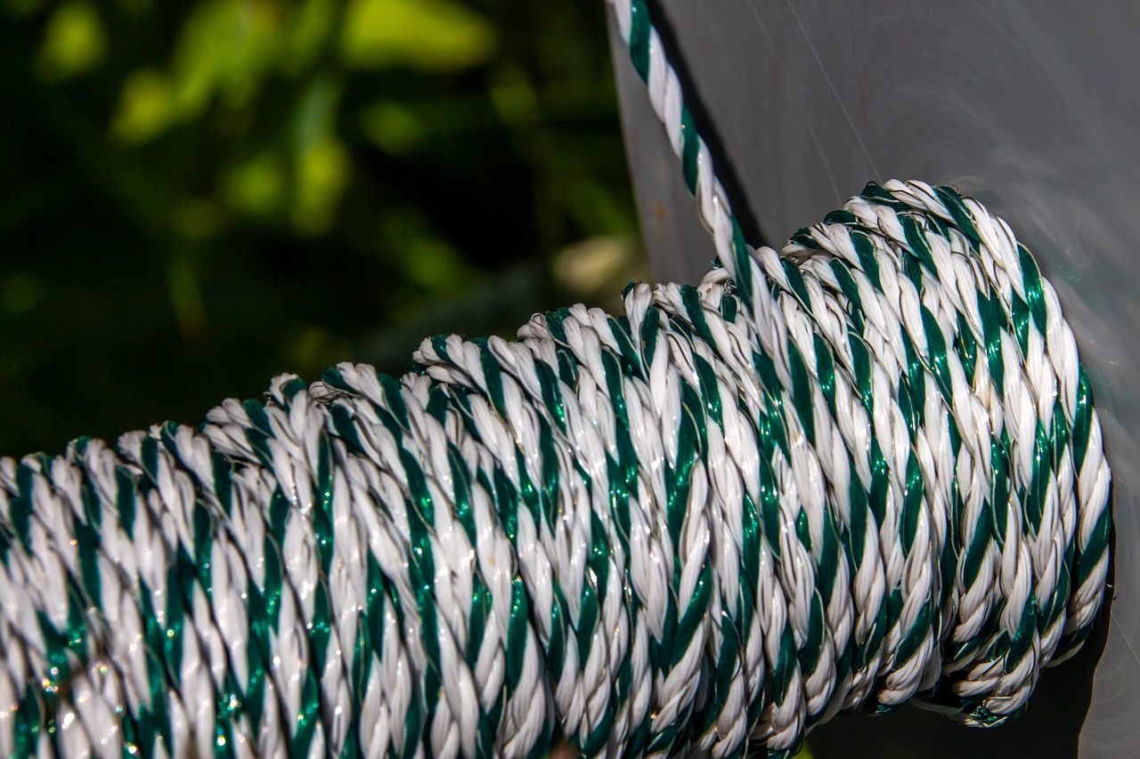 metal, cable, electric fence, wire, role, warehouse, coil, technology, electricity, pasture fence, stainless steel, insulation, voltage, power line, green, white